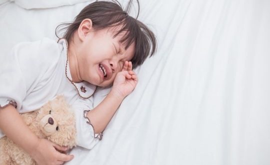 Cara Mengatasi Anak Rewel di Malam Hari