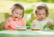 Cara Mengajarkan Anak Makan Sendiri dalam Masa Pertumbuhan